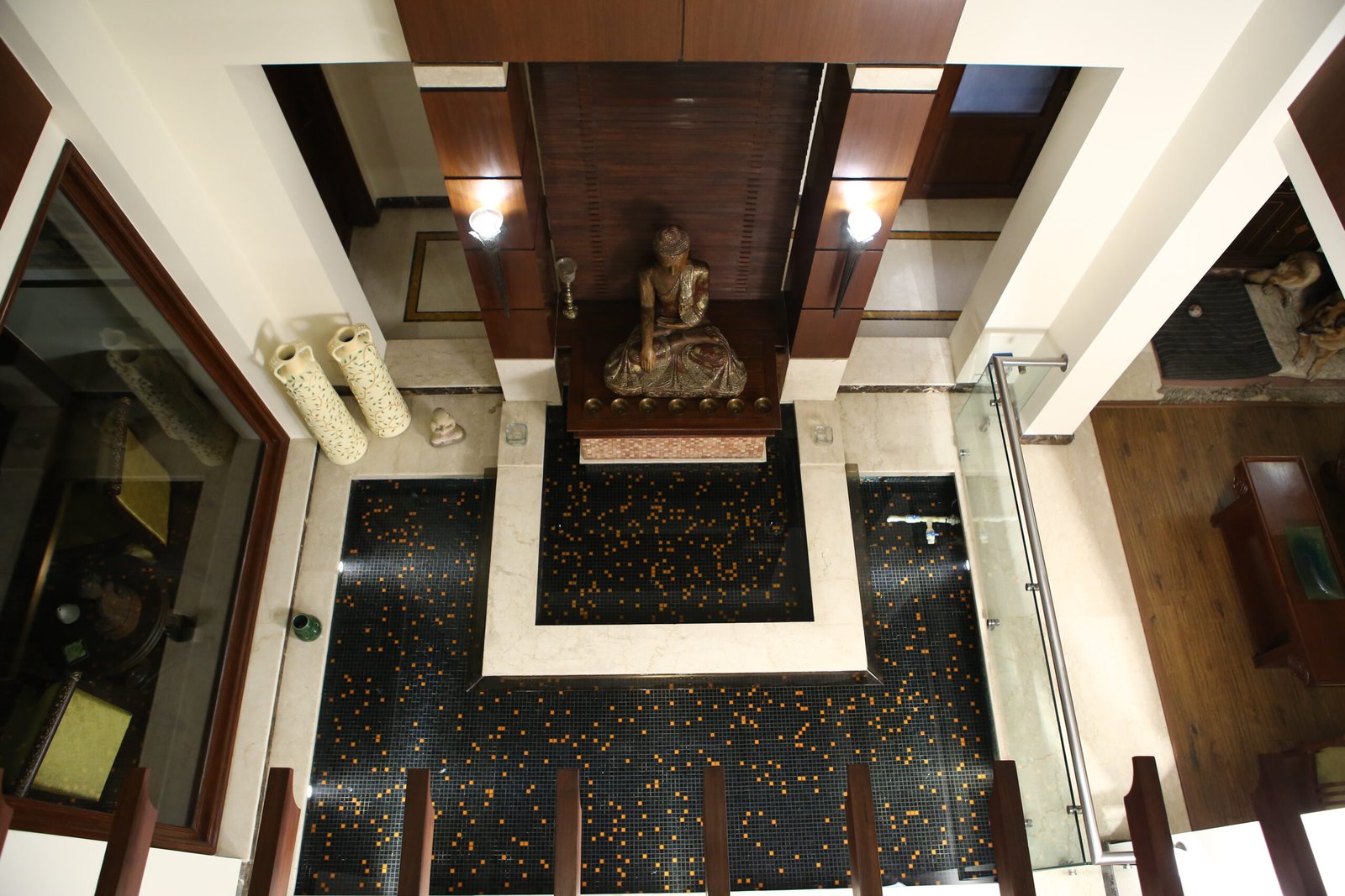 GFG_3842